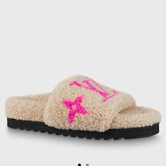 Louis Vuitton Shoes - Louis Vuitton Paseo Flat Comfort Mule BRAND NEW size 37